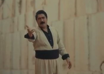 کوروش عزیزی هاره ی تیه